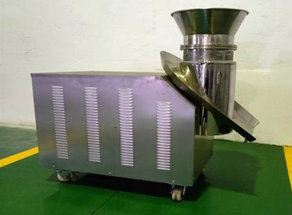 旋轉(zhuǎn)擠壓造粒機(jī)